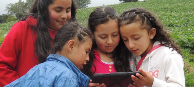 Apropiación TIC para el desarrollo y el fortalecimiento de la educación Apropiación TIC para el desarrollo y el fortalecimiento de la educación