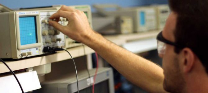 ¿Cómo incorporar las TIC en la educación? ¿Cómo incorporar las TIC en la educación?